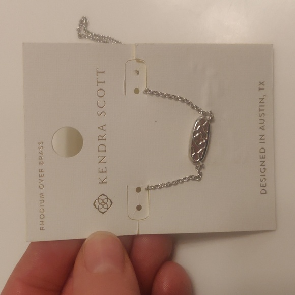 New! Kendra Scott Jaimee metal rhodium over brass Pendant necklace SILVER - Picture 3 of 7